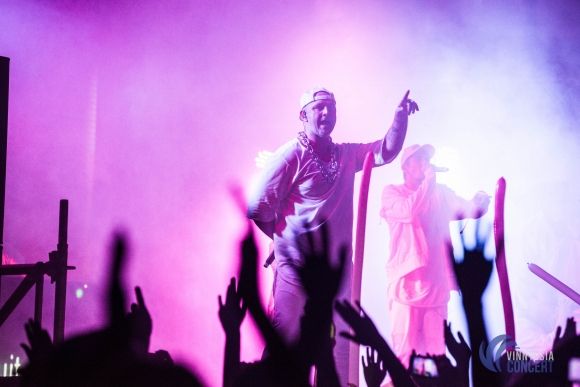 Як відомі вінничани та фіналістки «Голосу країни» відривалися на концерті MOZGI у Вінниці, фото №1 на сайті 20minut.ua