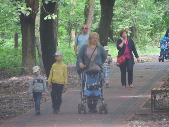 Як виглядає нова пішохідна доріжка, яка з'єднала парк Чекмана та Олімпійську (ФОТО), фото №2 на сайті vsim.ua