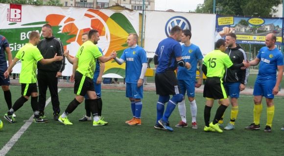 ВСІМ Бізнес-ліга: «Фахівець» і «Ротор» зустрінуться у фіналі на сайті vsim.ua ВСІМ Бізнес-ліга: «Фахівець» і «Ротор» зустрінуться у фіналі, фото №3 на сайті vsim.ua