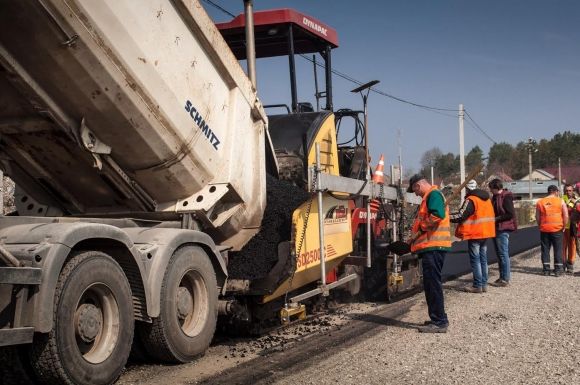 Два мільйони від громади і три від Служби автодоріг— буде нова дорога, фото №1 на сайті 20minut.ua