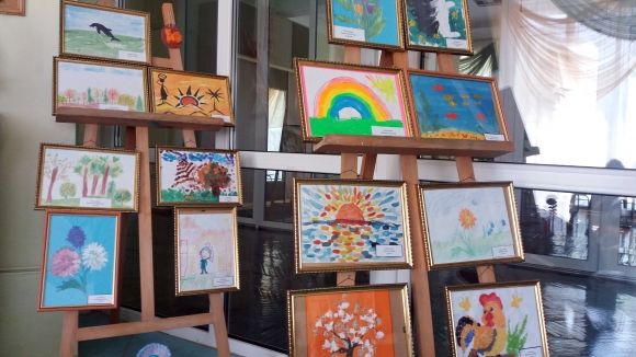 Новини Вінниці - фото з Ми такі, як усі, ми так само відчуваємо і творимо Ми такі, як усі, ми так само відчуваємо і творимо, фото №7 на сайті 20minut.ua