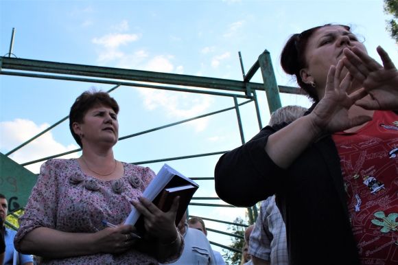 «Це буде Чорнобиль-2». Люди з Сабарова проти сусідства з цвинтарем, фото №4 на сайті 20minut.ua