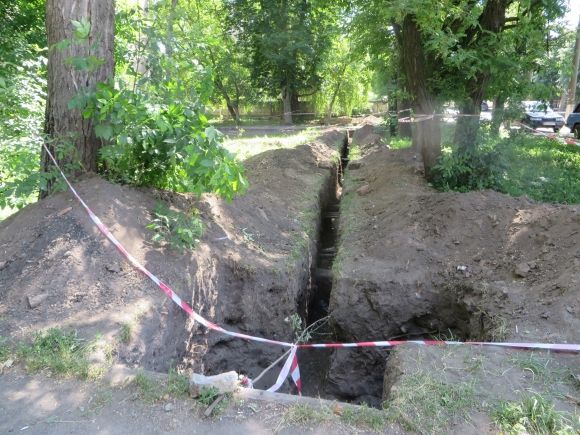 Чому мешканці Старокостянтинівського шосе відмовились від ремонту двору на мільйон? на сайті vsim.ua Чому мешканці Старокостянтинівського шосе відмовились від ремонту двору на мільйон?, фото №2 на сайті vsim.ua
