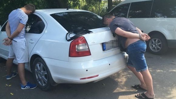 СБУ затримало тернополянина, який переправляв до ЄС нелегальних мігрантів, фото №1 на сайті 20minut.ua