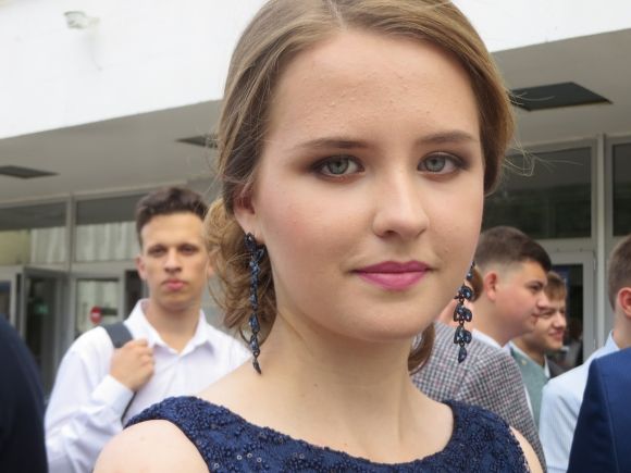 Випуск-2017: що вдягнули і скільки витратили на одяг школярі, фото №7 на сайті vsim.ua