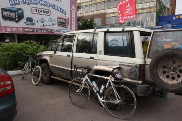 200 кілометрів навколо Вінниці за 13,5 годин: стартував велозаїзд «Пиріжковий» (ФОТО) на сайті 20minut.ua 200 кілометрів навколо Вінниці за 13,5 годин: стартував велозаїзд «Пиріжковий» (ФОТО), фото №6 на сайті 20minut.ua