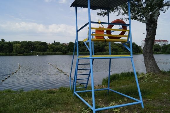 «Кожен рік таке пишуть, а плавати треба»: Як вінничани реагують на заборону купатись в Бугу на сайті 20minut.ua «Кожен рік таке пишуть, а плавати треба»: Як вінничани реагують на заборону купатись в Бугу, фото №4 на сайті 20minut.ua