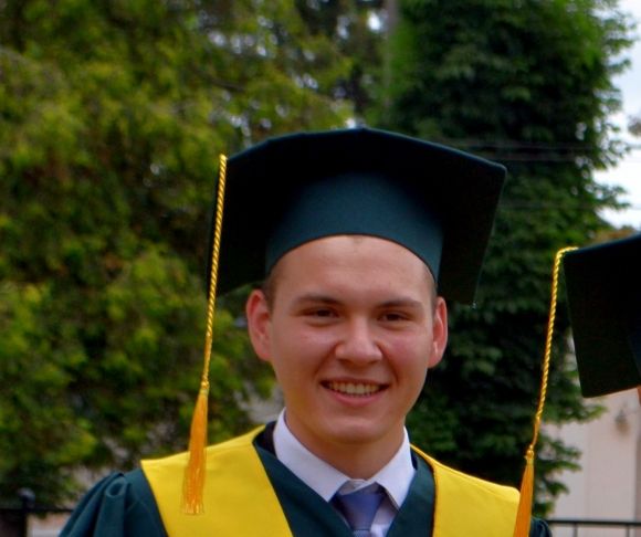 Без військової форми, але з дипломами. В прикордонній академії пройшов випуск студентів, фото №3 на сайті vsim.ua