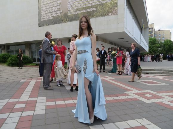 Випуск-2017: що вдягнули і скільки витратили на одяг школярі, фото №10 на сайті vsim.ua