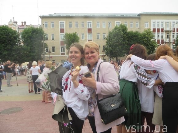 Хмельницькі відмінники виїжджають вчитися до столиці на сайті vsim.ua Хмельницькі відмінники виїжджають вчитися до столиці, фото №12 на сайті vsim.ua