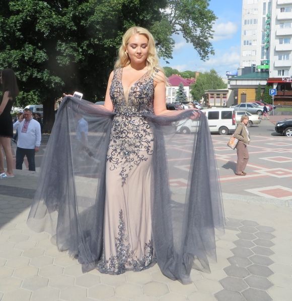 Випуск-2017: що вдягнули і скільки витратили на одяг школярі, фото №8 на сайті vsim.ua