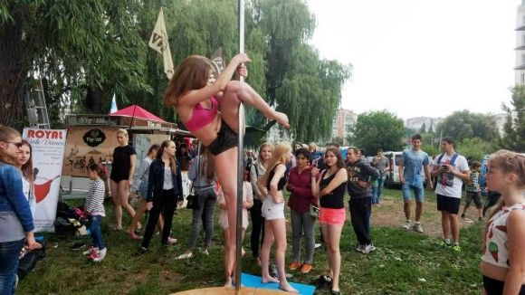 Новини Хмельницького - фото з "GreenFest" у Хмельницькому: що відбувається на пляжі (РЕПОРТАЖ) "GreenFest" у Хмельницькому: що відбувається на пляжі (РЕПОРТАЖ), фото №7 на сайті vsim.ua