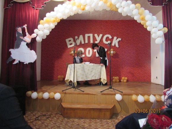 Для випускників влаштували свято на сайті 20minut.ua Для випускників влаштували свято, фото №7 на сайті 20minut.ua