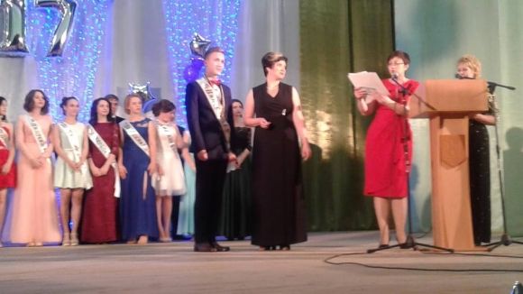 В Козятині вітали 146 випускників на сайті 20minut.ua В Козятині вітали 146 випускників, фото №13 на сайті 20minut.ua