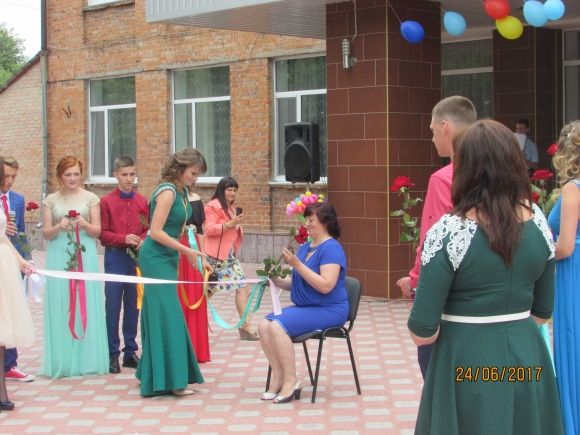 Для випускників влаштували свято на сайті 20minut.ua Для випускників влаштували свято, фото №22 на сайті 20minut.ua