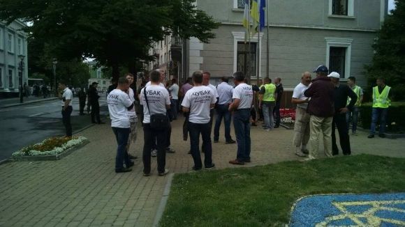 Сесія міськради знову почалася із заворушень, фото №3 на сайті 20minut.ua