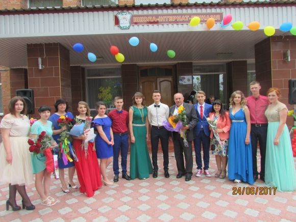 Для випускників влаштували свято на сайті 20minut.ua Для випускників влаштували свято, фото №48 на сайті 20minut.ua