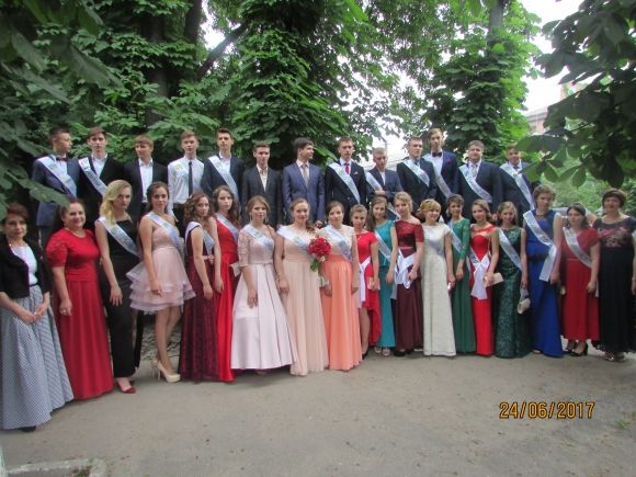 Для випускників влаштували свято на сайті 20minut.ua Для випускників влаштували свято, фото №51 на сайті 20minut.ua