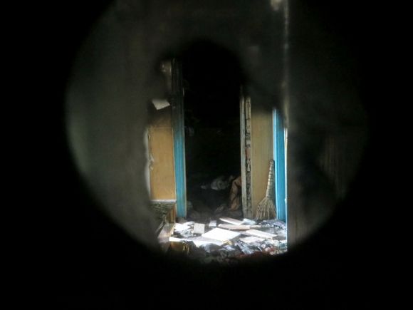 «Прибігла сусідка і крикнула - горимо!», - жителі розповіли про пожежу квартири на Зарічанській на сайті vsim.ua «Прибігла сусідка і крикнула - горимо!», - жителі розповіли про пожежу квартири на Зарічанській, фото №3 на сайті vsim.ua