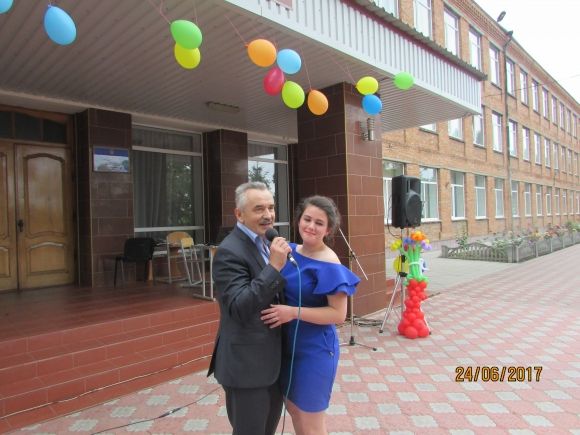 Для випускників влаштували свято на сайті 20minut.ua Для випускників влаштували свято, фото №41 на сайті 20minut.ua