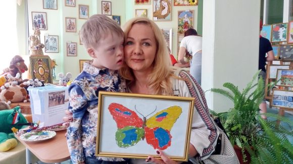 Інклюзивна освіта у Вінниці: як дітей з інвалідністю інтегрують у школи і садочки на сайті 20minut.ua Андрюша відвідує дитячий садочок № 1