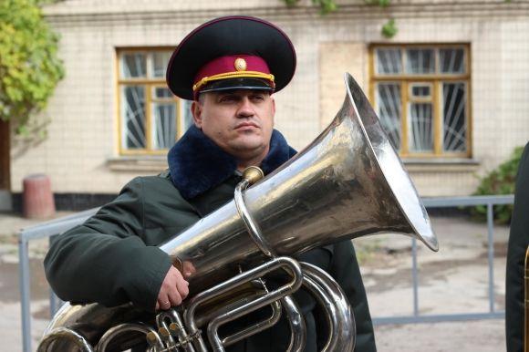 “Селфі з Петлюрою”: отаману УНР відкрили пам’ятник у повний зріст на сайті 20minut.ua “Селфі з Петлюрою”: отаману УНР відкрили пам’ятник у повний зріст, фото №6 на сайті 20minut.ua