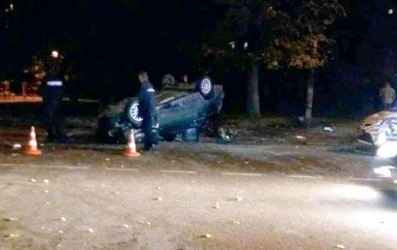 На Стрілецькій «ВАЗ» збив вінничанку та перекинувся. Водій втік, фото №2 на сайті 20minut.ua