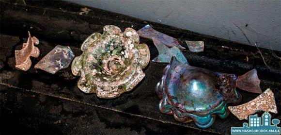 Унікальний посуд та стародавні споруди. У Сатанові археологи відкопали багато "скарбів" на сайті vsim.ua Унікальний посуд та стародавні споруди. У Сатанові археологи відкопали багато "скарбів", фото №1 на сайті vsim.ua