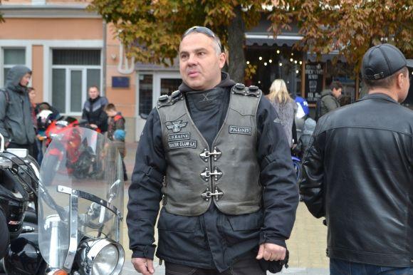 У Хмельницький "злетілися" байкери. Закрили мотосезон і розповіли трохи про себе, фото №16 на сайті vsim.ua