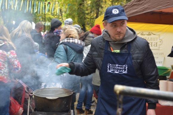 Чим і за скільки частували хмельничан на фестивалі вуличної їжі на сайті vsim.ua Чим і за скільки частували хмельничан на фестивалі вуличної їжі, фото №19 на сайті vsim.ua