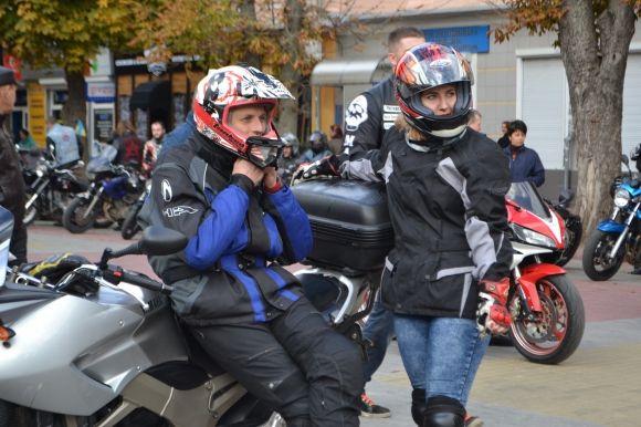 У Хмельницький "злетілися" байкери. Закрили мотосезон і розповіли трохи про себе, фото №19 на сайті vsim.ua