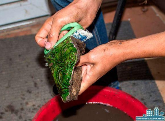 Унікальний посуд та стародавні споруди. У Сатанові археологи відкопали багато "скарбів" на сайті vsim.ua Унікальний посуд та стародавні споруди. У Сатанові археологи відкопали багато "скарбів", фото №5 на сайті vsim.ua