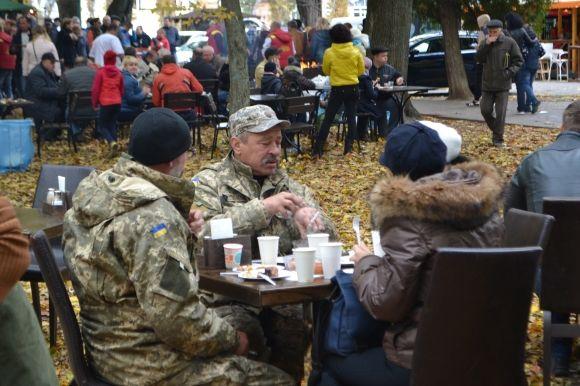 Чим і за скільки частували хмельничан на фестивалі вуличної їжі на сайті vsim.ua Чим і за скільки частували хмельничан на фестивалі вуличної їжі, фото №11 на сайті vsim.ua