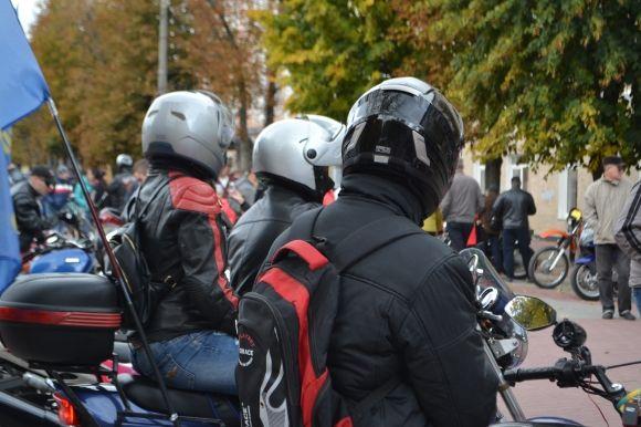 У Хмельницький "злетілися" байкери. Закрили мотосезон і розповіли трохи про себе, фото №13 на сайті vsim.ua