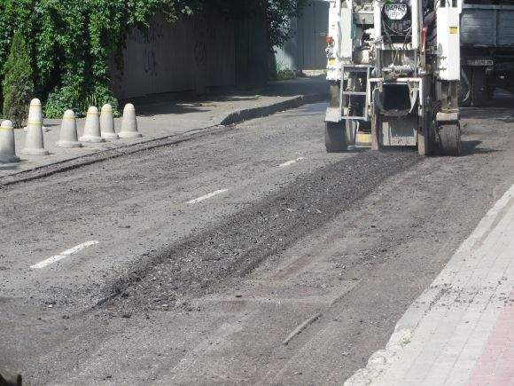 Новини Хмельницького - фото з Європейську закрили на ремонт. З бюджету піде 150 тисяч гривень Європейську закрили на ремонт. З бюджету піде 150 тисяч гривень, фото №4 на сайті vsim.ua