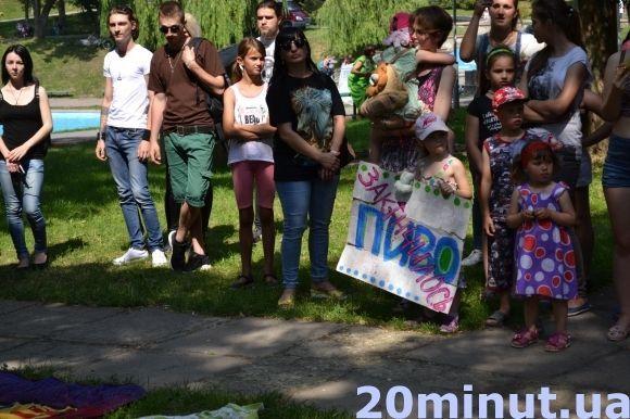 Forever young: як Кам’янець святкував День молоді (ФОТО, ВІДЕО) на сайті 20minut.ua Forever young: як Кам’янець святкував День молоді (ФОТО, ВІДЕО), фото №3 на сайті 20minut.ua