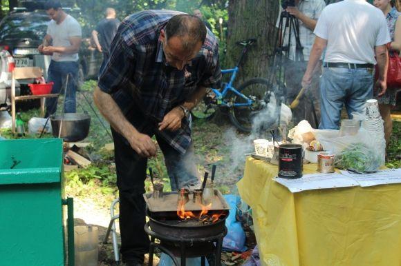 Фестиваль польової  кухні: 20 гривень за будь-яку страву з казанка. ФОТО, фото №8 на сайті 20minut.ua