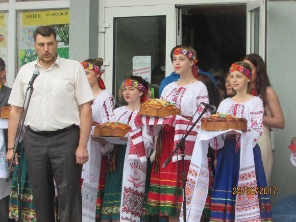 Як випускали юних у нове життя, фото №15 на сайті 20minut.ua