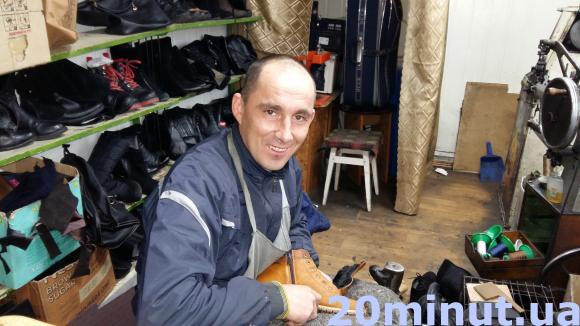 Як вберегти взуття від їдкої солі та сльоти. Поради тернопільських майстрів, фото №3 на сайті 20minut.ua
