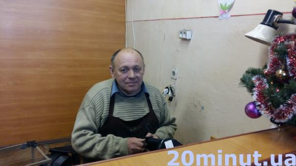 Як вберегти взуття від їдкої солі та сльоти. Поради тернопільських майстрів, фото №1 на сайті 20minut.ua