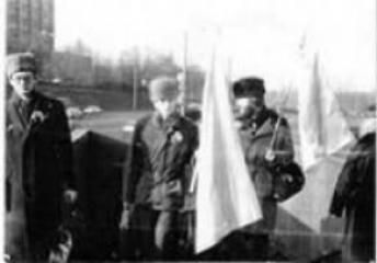 «Тримались за руки, а КДБ знімало на камери». Про перший ланцюг єдності в день Соборності України, фото №3 на сайті 20minut.ua