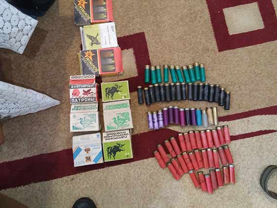 Арсенал іржавої зброї вилучили в 52-річного мешканця Вінниччини (ФОТО), фото №2 на сайті 20minut.ua