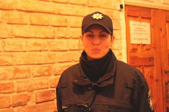 Новини Вінниці - фото з Стояти, руки за голову! Дівчина-коп про поліцейські будні та «жесть» на роботі