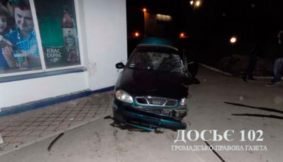 На Микулинецькій маштабне ДТП: три автомобілі розтрощені, люди у лікарні, фото №1 на сайті 20minut.ua