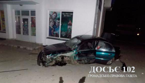 На Микулинецькій маштабне ДТП: три автомобілі розтрощені, люди у лікарні, фото №2 на сайті 20minut.ua