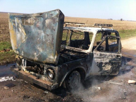 Біля села Колюхів посеред дороги згоріла «Нива». ФОТО, фото №3 на сайті 20minut.ua