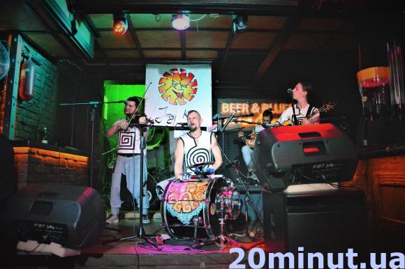 Joryj Kłoc — не такі як усі: або, що таке український дайбоже-етно-чорт, фото №2 на сайті 20minut.ua