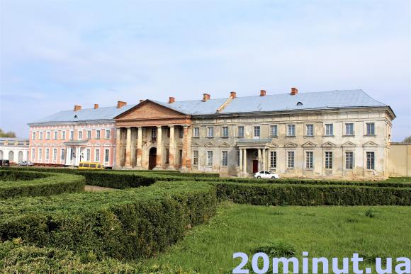 Перший міжнародний оперний фестиваль: кілька цікавих фактів про локації на сайті 20minut.ua Перший міжнародний оперний фестиваль: кілька цікавих фактів про локації, фото №3 на сайті 20minut.ua