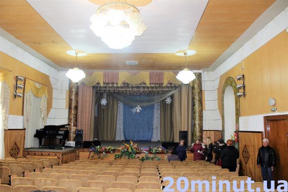 Перший міжнародний оперний фестиваль: кілька цікавих фактів про локації на сайті 20minut.ua Актова зала