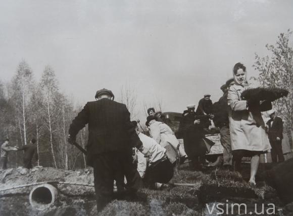 Як будували парк Чекмана 60 років тому (ФОТО), фото №8 на сайті vsim.ua